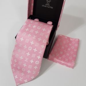 Louis Vuitton Tie Set